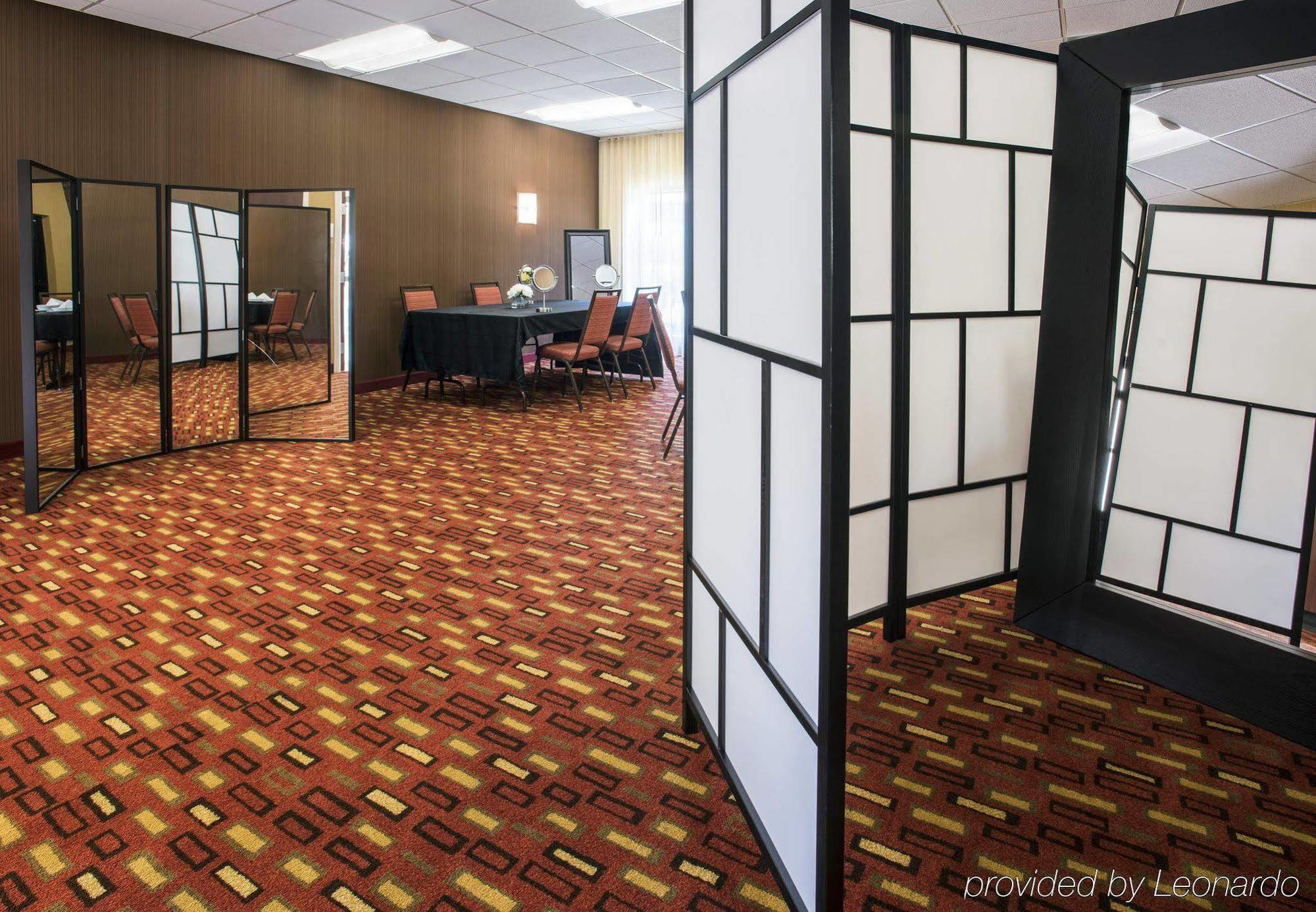 Comfort Inn & Suites Arlington Heights - Buffalo Grove Екстериор снимка